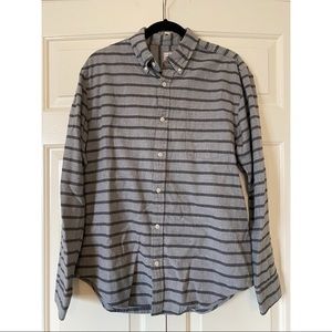 Men’s stripped shirt